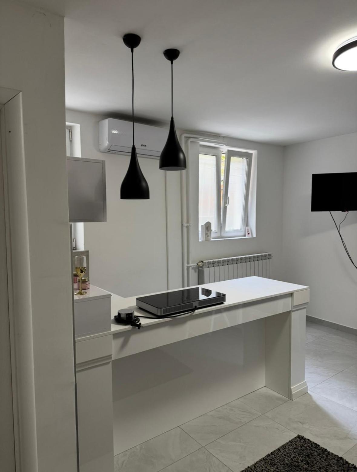 Apartamento Alexandar13 Belgrado Exterior foto