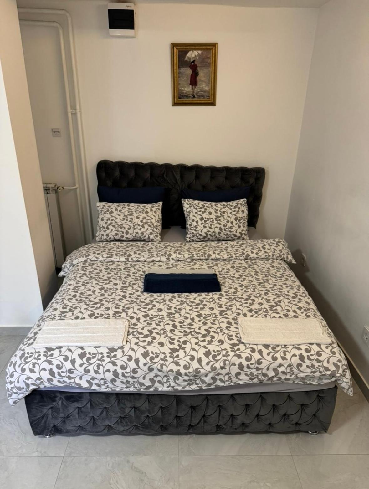 Apartamento Alexandar13 Belgrado Exterior foto